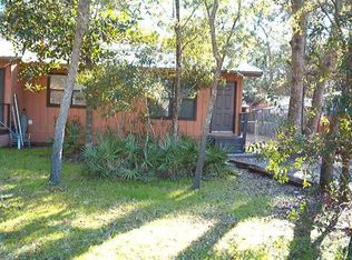 30 5th St #A, Shalimar, FL 32579