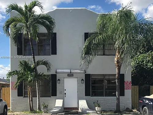 2932 NW 16th Ave Photo 1