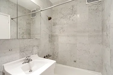 Rented by Cooper & Cooper Real Estate
