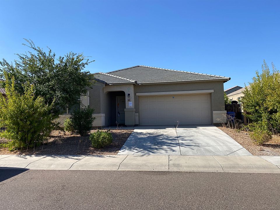 1st image of 2833 W Hidalgo Ave