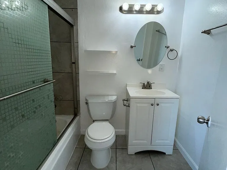 HAP PARTNERS V, LLC-1920 — Photo 4