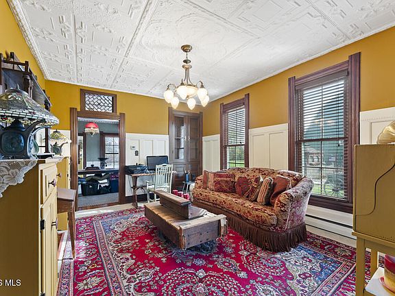 4th image of 5668 Ayers Rd
