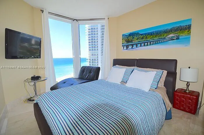16699 Collins Ave #1509 — Photo 16