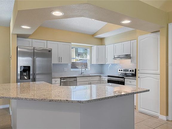 5th image of 8116 Laso Ct