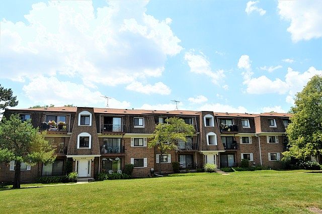 1st image of 4164 Cove Ln APT F