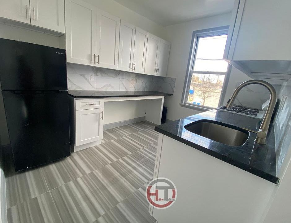 1st image of 3571 E Tremont Ave #3