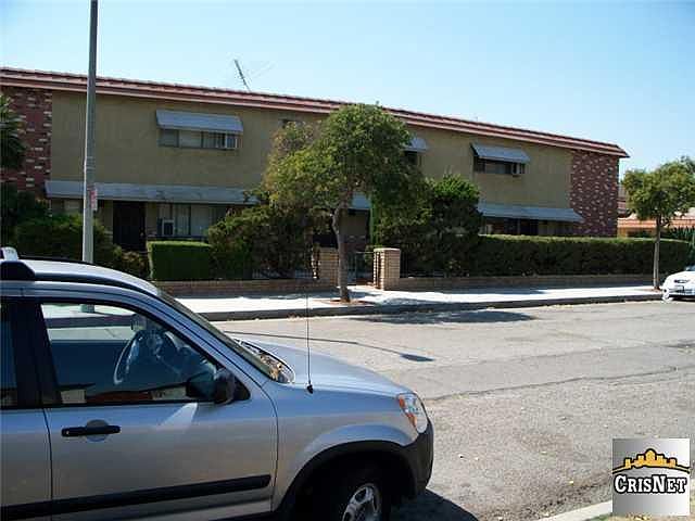 1st image of 7905 Agnes Ave Unit 2