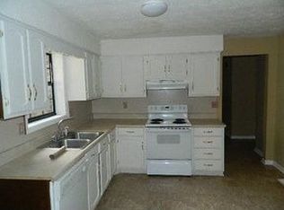 200 Newton Ridge Dr, Covington, GA 30014