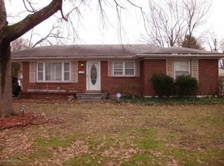 2030 Lynn Lea Rd, Shively, KY 40216