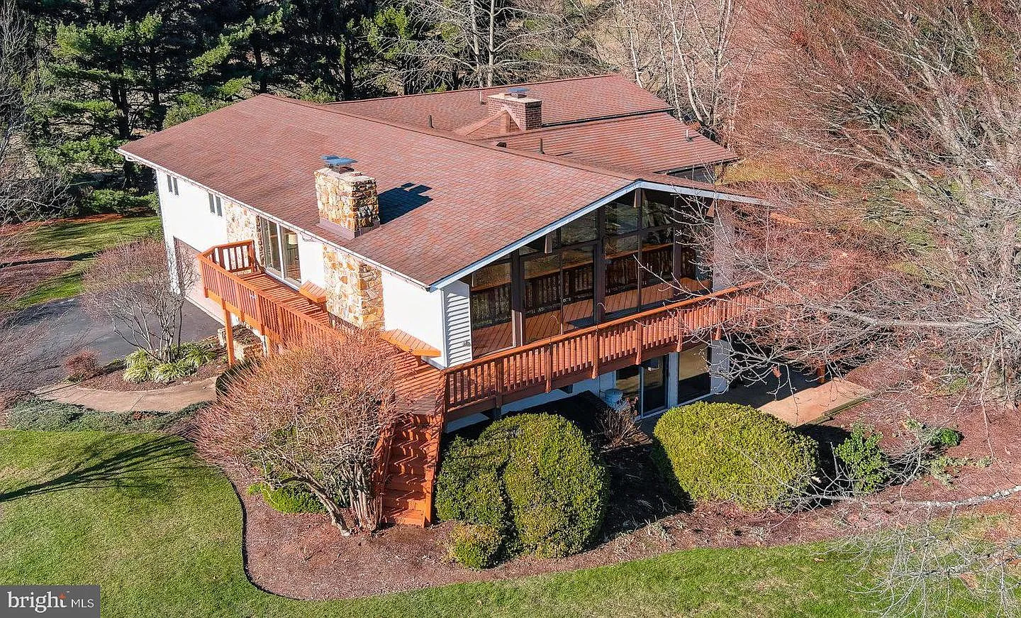 15 Wynnecrest Dr photo 1