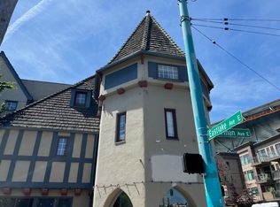 3275 Fuhrman Ave E APT 202, Seattle, WA 98102