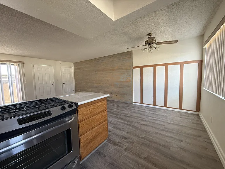 1190 Ramar Rd #C21 — Photo 8