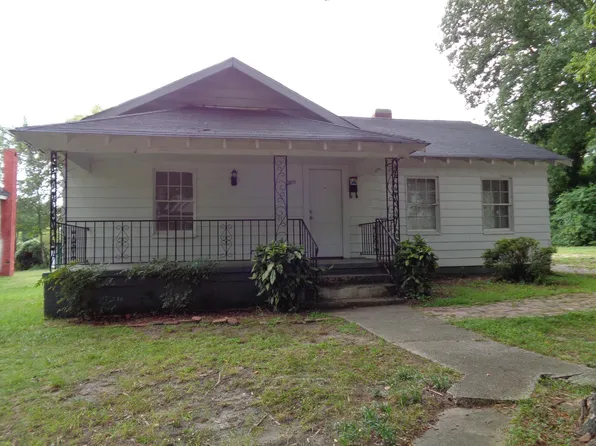 2211 Everett Ave, Raleigh, NC 27607