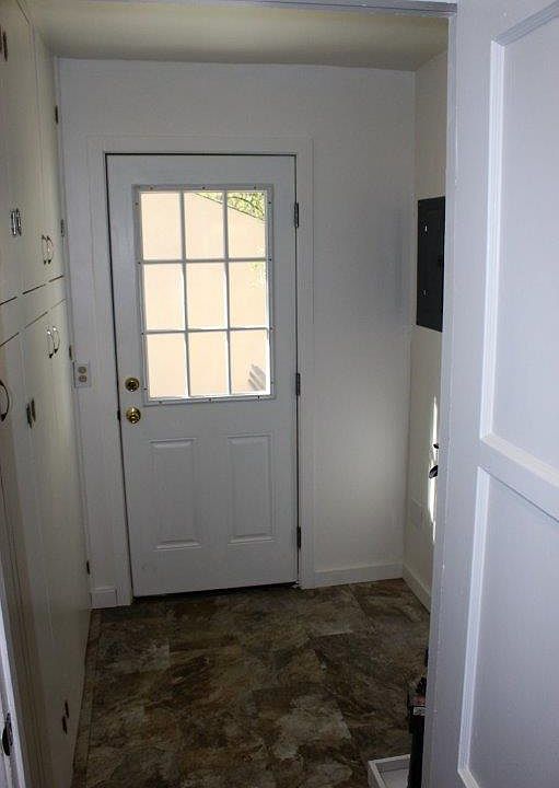 507 N Ventura Street Laundry Area (2)_01242019