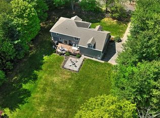 2315 Downs Rd, Hamden, CT 06518