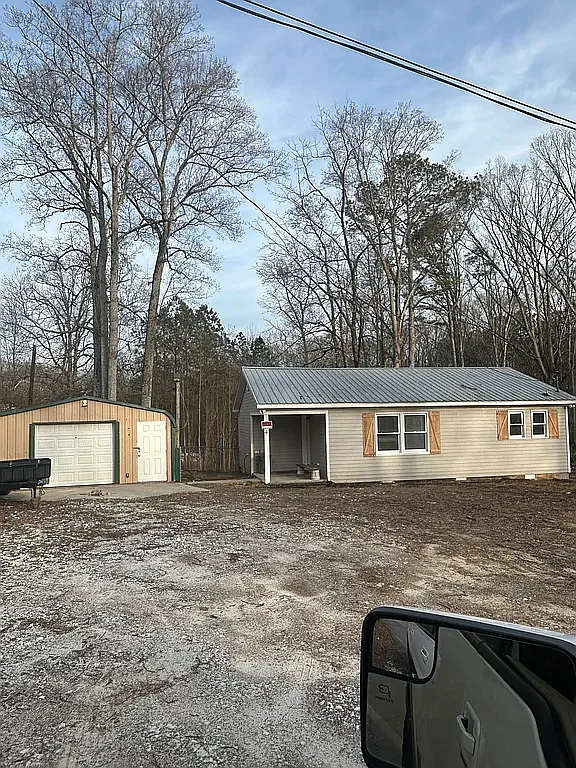 2 bed, 1000 sqft, $1,600 — Photo 1
