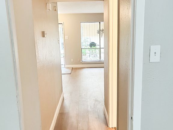 3rd image of 4429 Bowser Ave APT 106