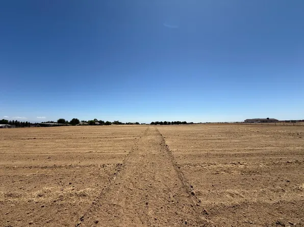 1 Steward Rd, Madera, CA 93638