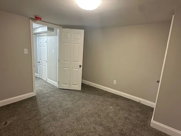 336 Whitridge Ave — Photo 10