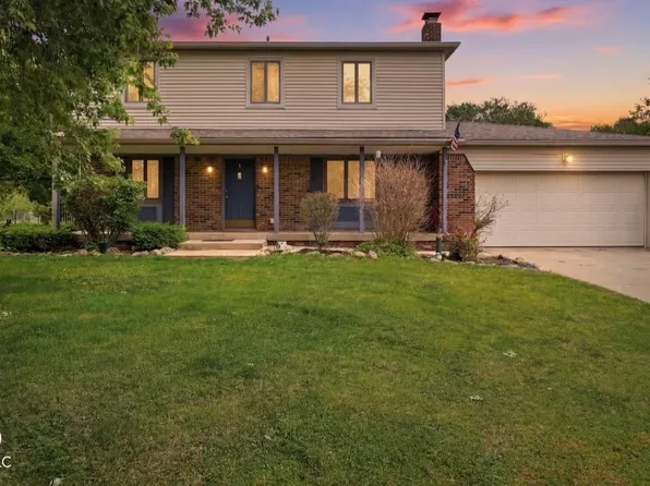 2620 N Richard Dr, Shelbyville, IN 46176
