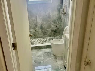 595 NW 43rd Ave, Miami, FL 33126