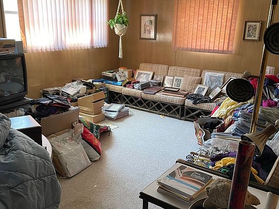 5th image of 8249 N Kostner Ave