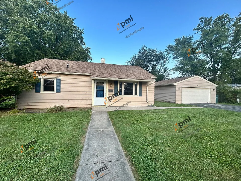 1708 Napoleon St