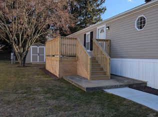 300 Skyline Dr, Coatesville, PA 19320