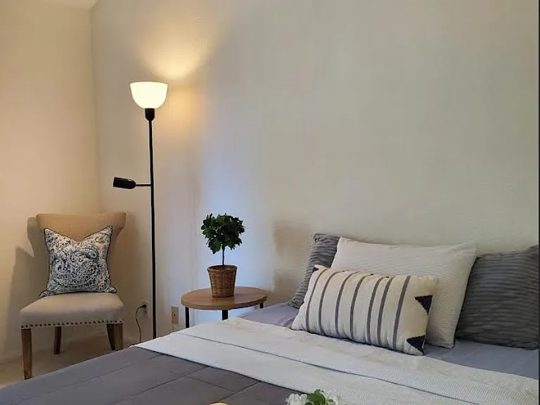Sitting Area
