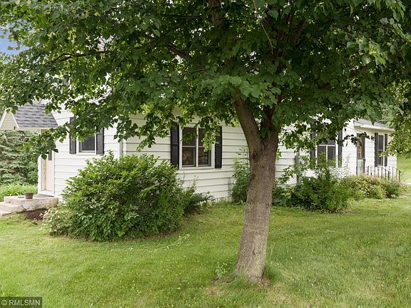 3rd image of 29630 109th Ave N