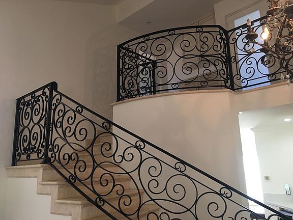 4th image of 7333 Woodvale Ct