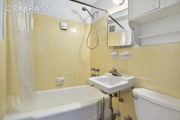 Sold by Compass | media 4