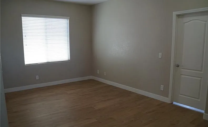 3 bed, 2.5 bath, 1794 sqft, $1,850 — Photo 4