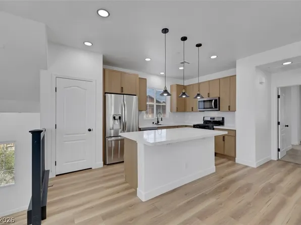 9057 Boston Springs Ave, Las Vegas, NV 89149