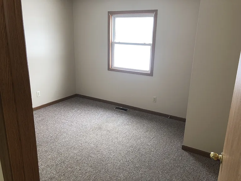 804-806 Virginia St — Photo 3