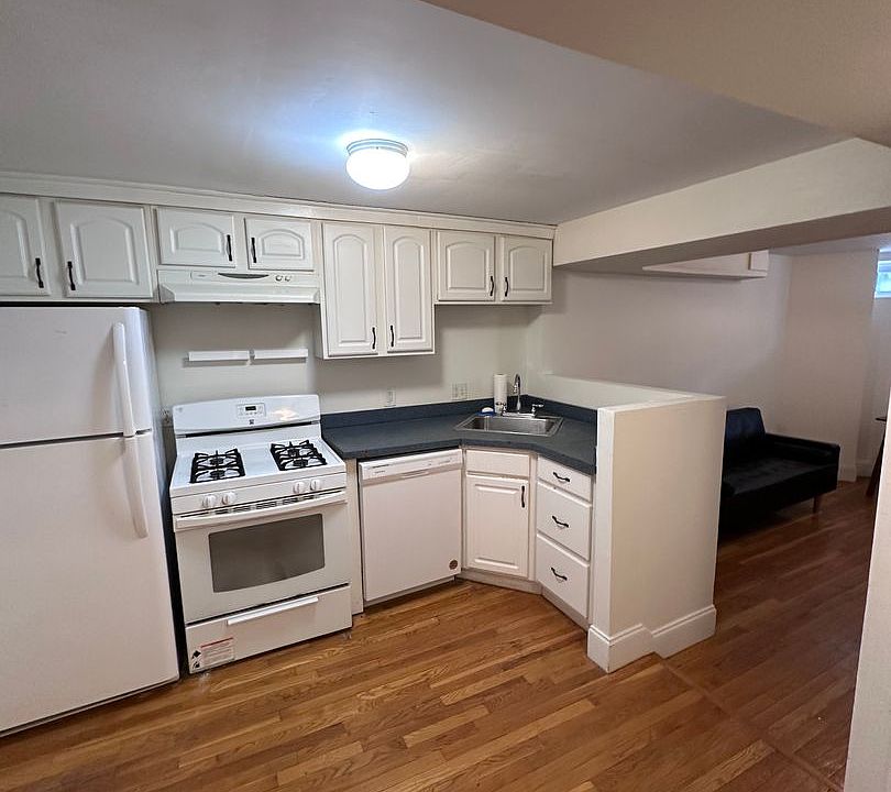 1st image of 32 Edgerly Rd #B