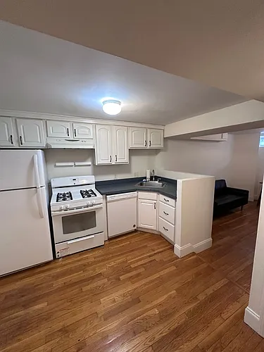 32 Edgerly Rd #B Photo 1