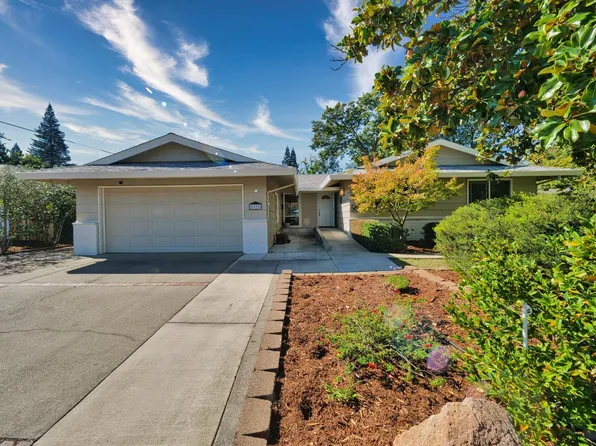 5325 Rimwood Dr, Fair Oaks, CA 95628