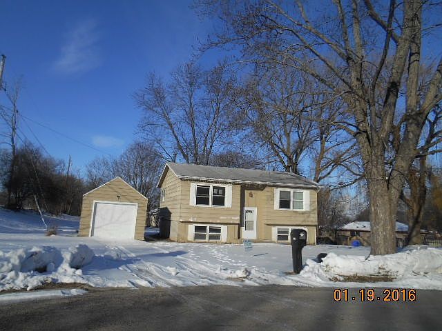 1st image of 3202 Lyons Ave