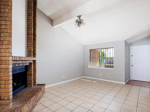 4th image of 6021 Bridalveil Dr #1
