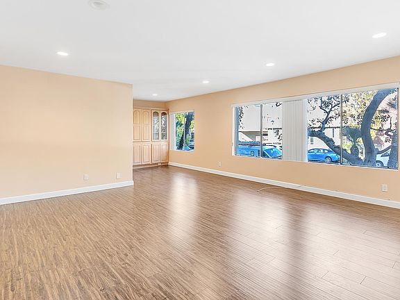 2nd image of 515 N Kenwood St APT 110