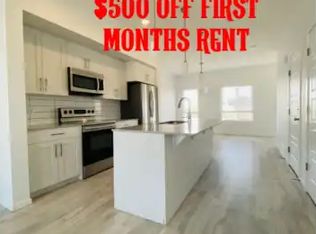 4094 Chappelle Grn SW #1A, Edmonton, AB T6W 4M6