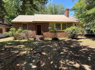 5 Edgewood Dr, Selma, AL 36701