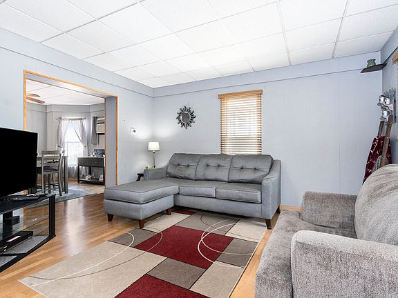 4th image of 621 McDonough St