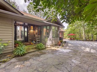 845 Whiteside Mountain Road, Highlands, NC 28741
