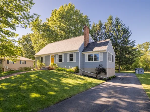 962 Martin Rd, West Henrietta, NY 14586
