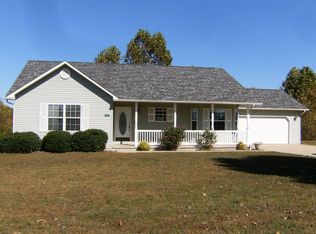 145 Saw Mill Rd, Saint Robert, MO 65584