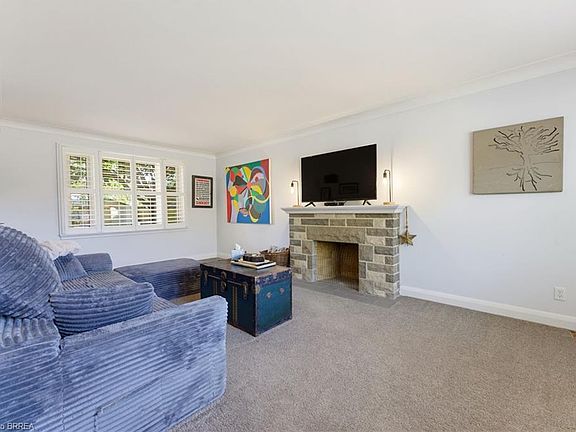4th image of 38 Admiral Rd