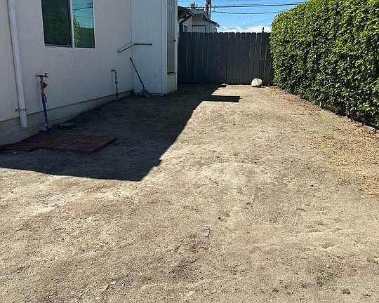 4th image of 46551 Linda Flora St #2