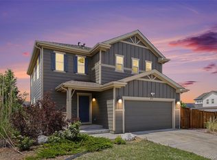 871 Waterloo Cir, Aurora, CO 80018